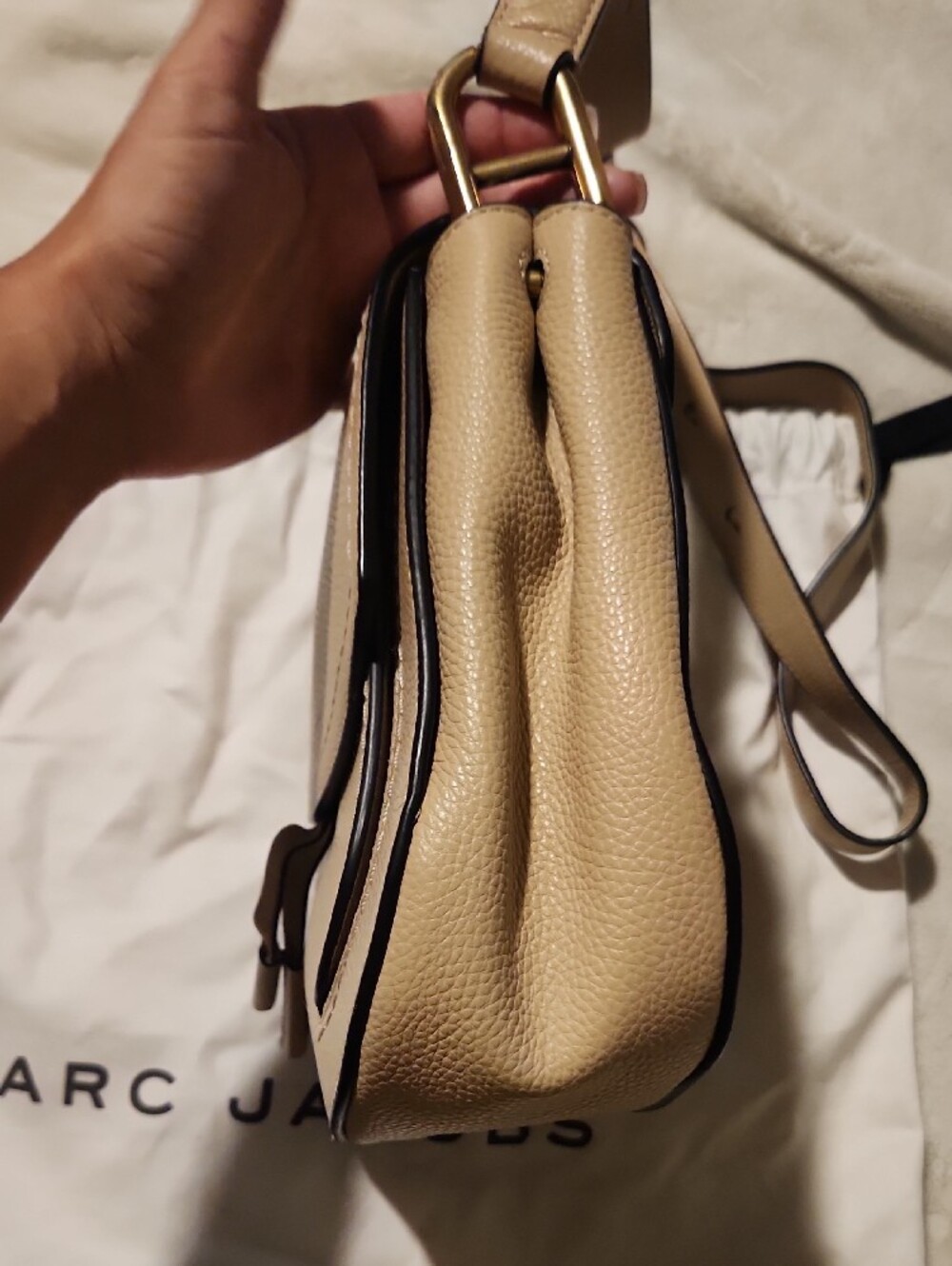 Marc Jacobs Neutral Beige Pebbled Leather Saddle Bag - Picture 7 of 10